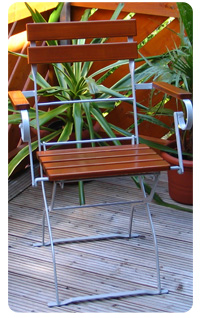 Biergartenstuhl mit Armlehne Bayern